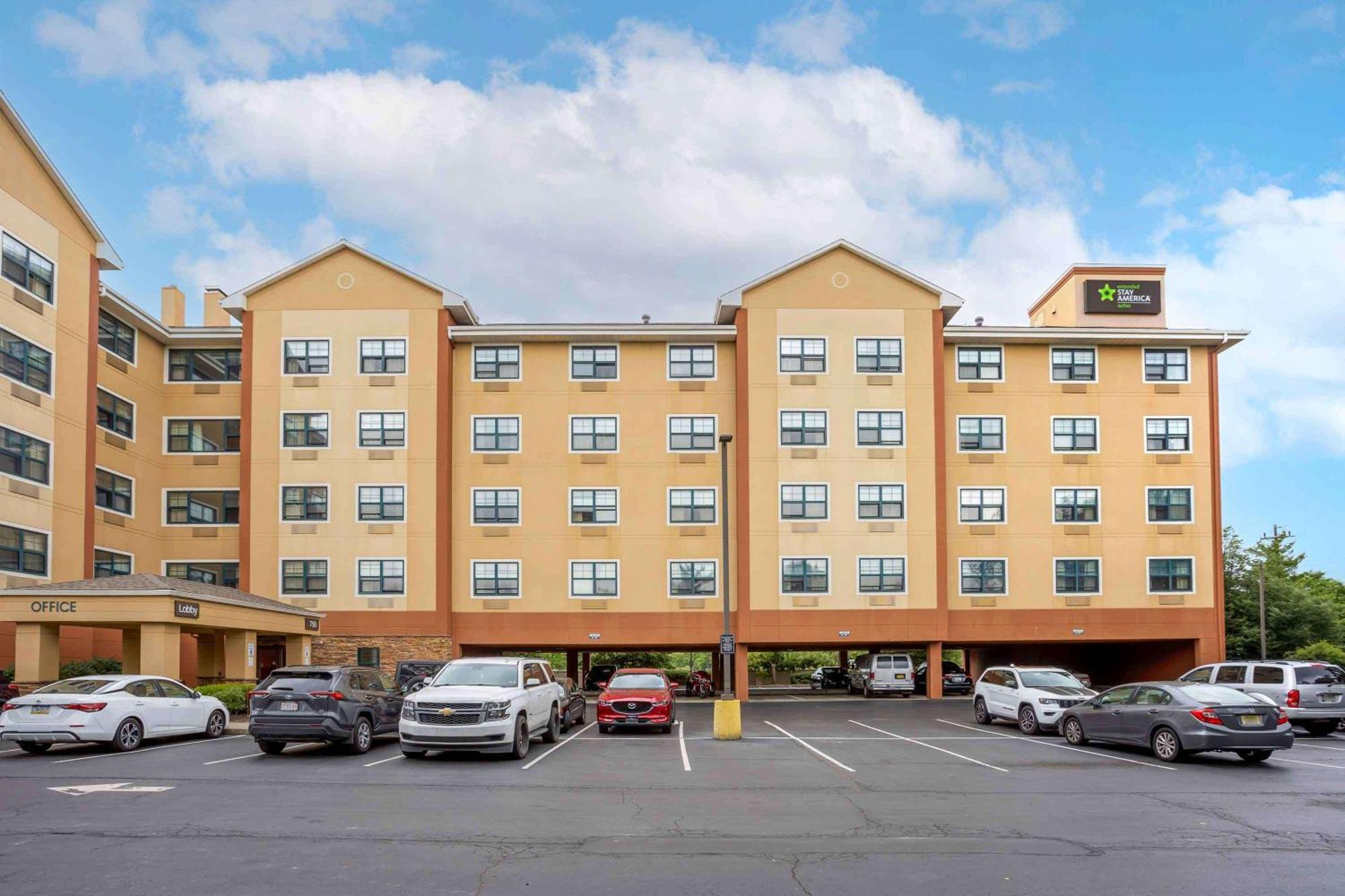 Extended Stay America Suites - Meadowlands - Rutherford Exterior photo